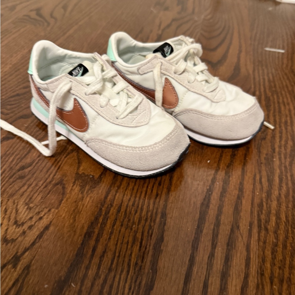Nike Kids' Waffle Trainer 2 Cream and Brown Sneakers